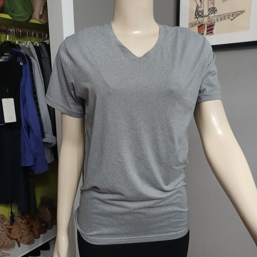 Avalanche Women's v neck tshirt